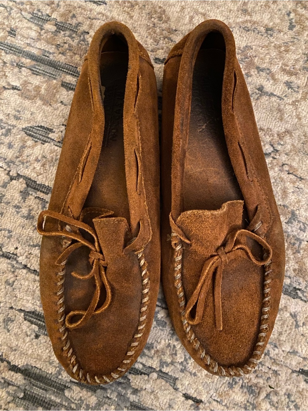 Minnetonka Men's Classic Driver Moccasins Brown Ruff Suede Leather Mocs Size 13